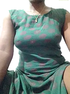 rituporna2004 online show from 09-13-25, 07:24