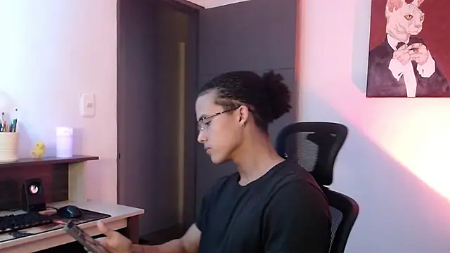 Snapshot of alejo_x3 chatting on 02-12-25, 12:27 alejo x3 online show from 02-12-25, 12:27