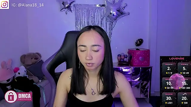 Alana Pherson online show from 09-10-25, 04:56