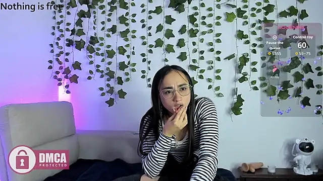 Alana Pherson online show from 04-12-26, 03:55