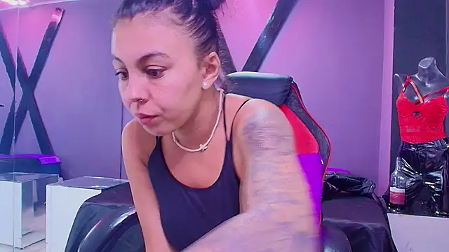 Juliet Nasty online show from 02-11-25, 12:37