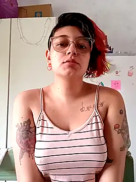 ConeNella online show from 01-01-25, 03:24