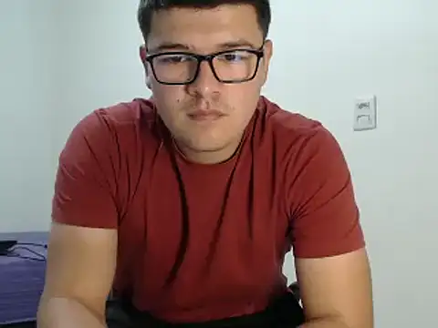 Plug Control online show from 04-28-26, 08:03