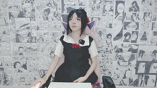 Miahparker online show from 10-22-25, 06:24