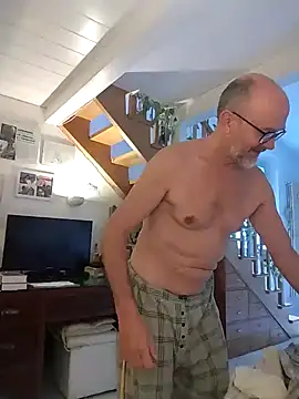 MadProfessor online show from 01-07-25, 02:08