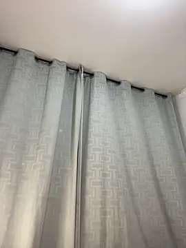 Snapshot of Mery_sex chatting on 12-20-24, 07:12 Mery sex online show from 12-20-24, 07:12