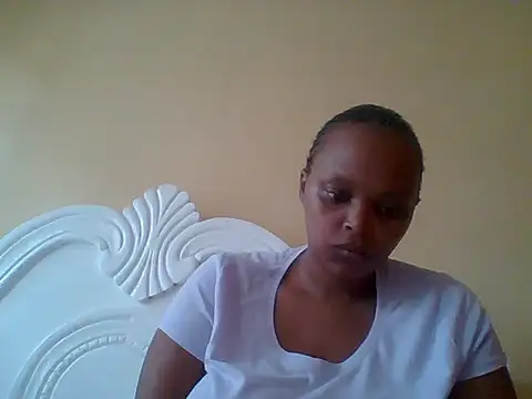 Sexxy-Shie online show from 10-02-25, 06:53