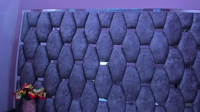 AlaSmith online show from 11-16-25, 02:06