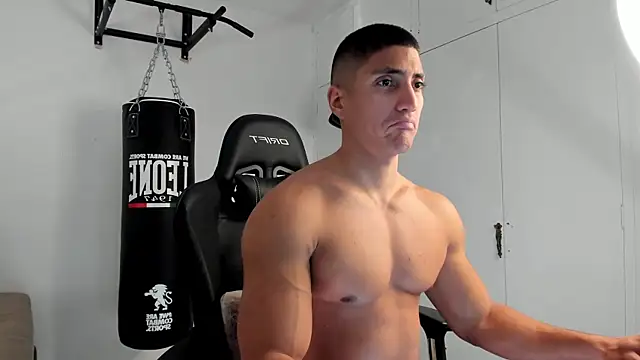 dan01  online show from 11-20-25, 01:55