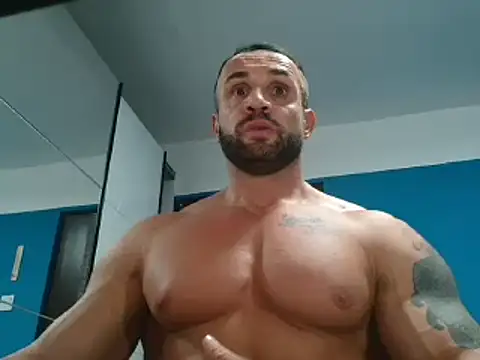 Snapshot of Magnificmuscles89 chatting on 12-03-24, 02:14 Magnificmuscles89 online show from 12-03-24, 02:14