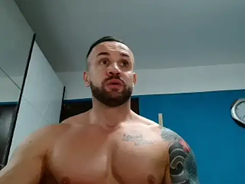 Snapshot of Magnificmuscles89 chatting on 02-11-25, 12:37 Magnificmuscles89 online show from 02-11-25, 12:37