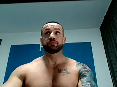 Snapshot of Magnificmuscles89 chatting on 03-02-25, 10:05 Magnificmuscles89 online show from 03-02-25, 10:05