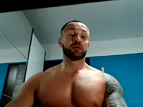 Snapshot of Magnificmuscles89 chatting on 03-12-25, 09:24 Magnificmuscles89 online show from 03-12-25, 09:24