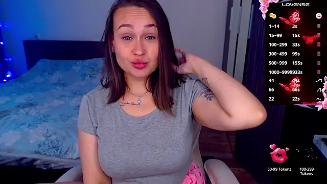 Cutie-Melanie online show from 10-22-25, 10:59