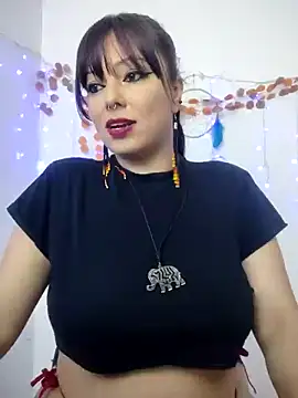 Snapshot of kristal_ktl chatting on 09-12-25, 01:17 kristal ktl online show from 09-12-25, 01:17