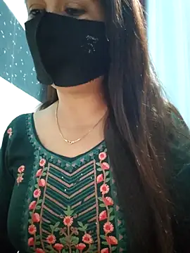 Aishwaryaa 69 online show from 03-18-25, 09:31