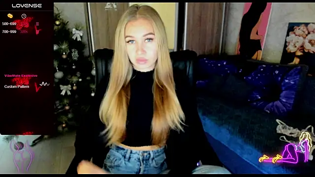  NigoNika online show from 12-20-24, 12:38