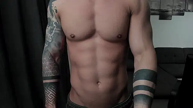 Snapshot of Richarddarell1 chatting on 03-03-25, 06:48 Richarddarell1 online show from 03-03-25, 06:48