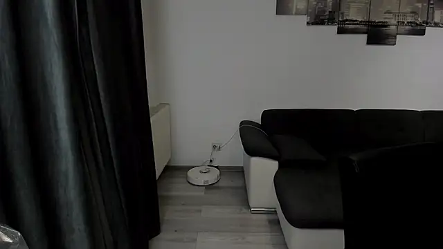 Snapshot of Richarddarell1 chatting on 09-14-25, 05:39 Richarddarell1 online show from 09-14-25, 05:39