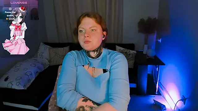 Cassie xKiss online show from 10-14-25, 08:53