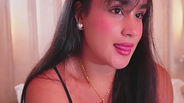 bonniekim  online show from 12-20-25, 09:22