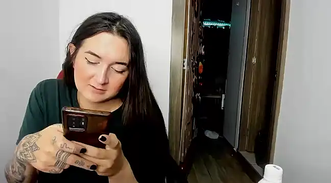 Snapshot of Sweet-Suck69 chatting on 01-28-25, 11:17 Sweet-Suck69 online show from 01-28-25, 11:17