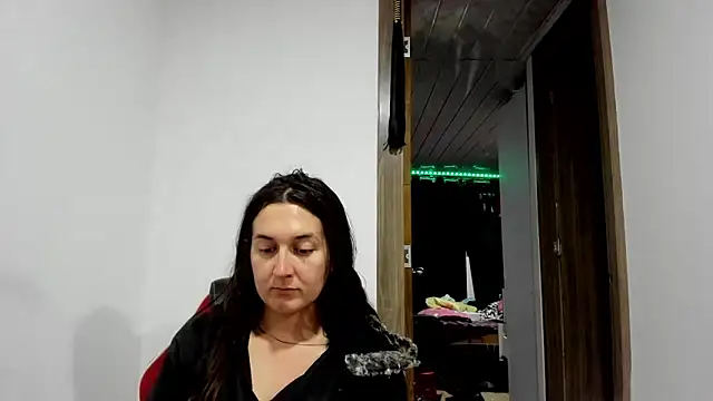 Snapshot of Sweet-Suck69 chatting on 03-07-25, 03:40 Sweet-Suck69 online show from 03-07-25, 03:40