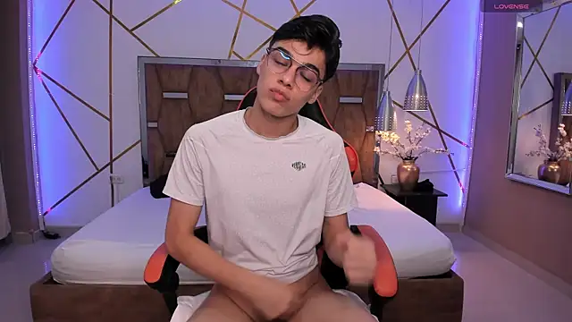 Gerony  online show from 02-11-25, 05:05