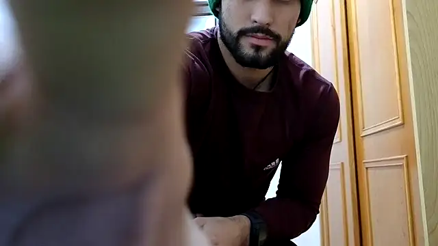 Snapshot of Jackyrose chatting on 12-19-24, 08:56 Jackyrose online show from 12-19-24, 08:56