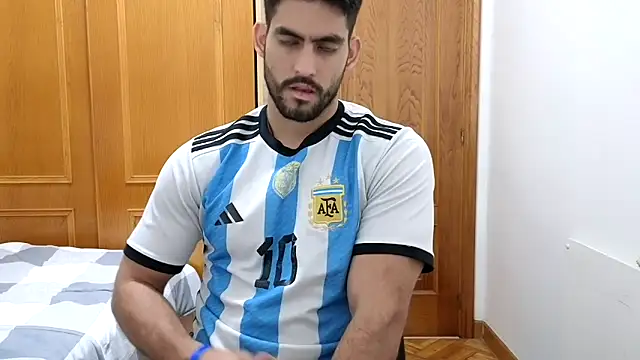 Snapshot of Jackyrose chatting on 01-27-25, 11:11 Jackyrose online show from 01-27-25, 11:11