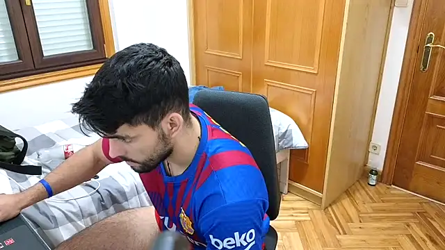 Snapshot of Jackyrose chatting on 02-04-25, 05:34 Jackyrose online show from 02-04-25, 05:34