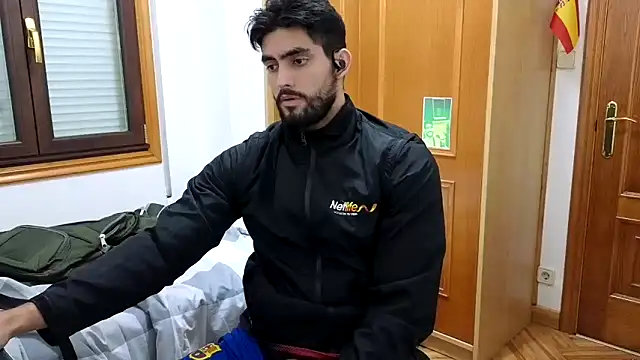 Snapshot of Jackyrose chatting on 02-12-25, 06:09 Jackyrose online show from 02-12-25, 06:09