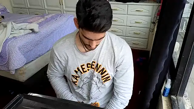 Snapshot of Jackyrose chatting on 03-07-25, 08:44 Jackyrose online show from 03-07-25, 08:44