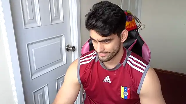 Snapshot of Jackyrose chatting on 03-20-25, 07:46 Jackyrose online show from 03-20-25, 07:46