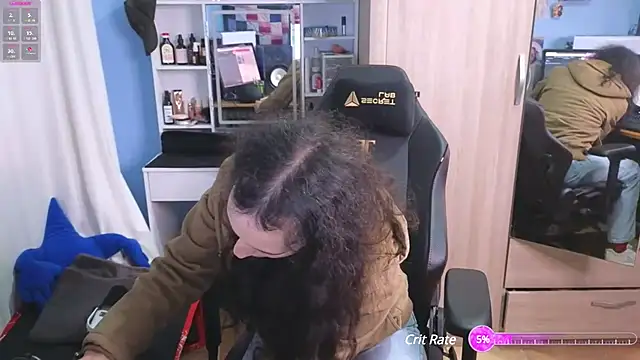 Snapshot of MemiKouki chatting on 12-28-24, 07:22 MemiKouki online show from 12-28-24, 07:22