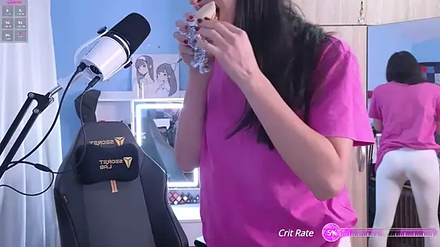 Snapshot of MemiKouki chatting on 01-01-25, 07:10 MemiKouki online show from 01-01-25, 07:10