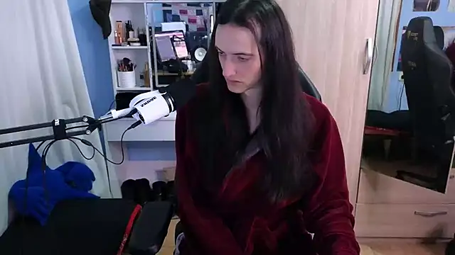 Snapshot of MemiKouki chatting on 01-19-25, 02:17 MemiKouki online show from 01-19-25, 02:17