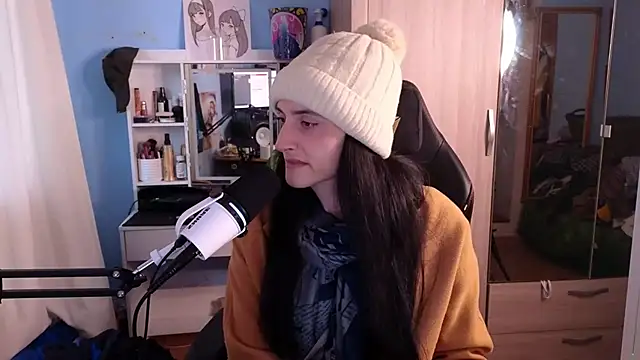 Snapshot of MemiKouki chatting on 03-18-25, 05:31 MemiKouki online show from 03-18-25, 05:31