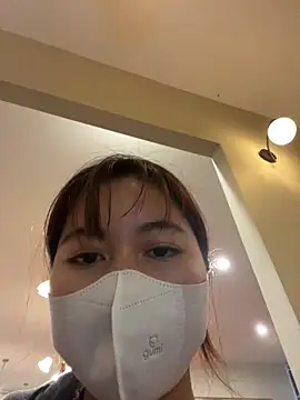 Lami Mi online show from 02-23-25, 07:22