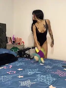 Abusive cousin online show from 02-09-25, 06:11