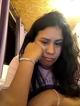 Snapshot of KasiaVenus_ chatting on 12-10-24, 05:07 KasiaVenus  online show from 12-10-24, 05:07