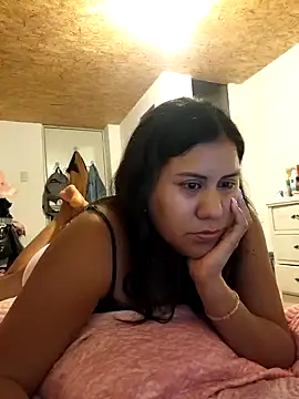 Snapshot of KasiaVenus_ chatting on 01-10-25, 03:39 KasiaVenus  online show from 01-10-25, 03:39