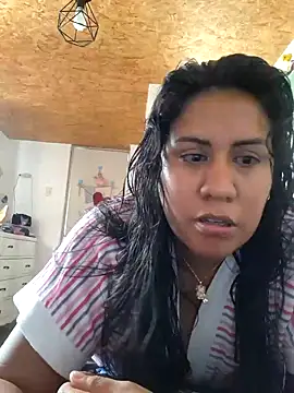 Snapshot of KasiaVenus_ chatting on 01-25-25, 09:04 KasiaVenus  online show from 01-25-25, 09:04