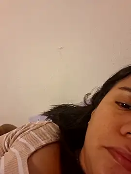 Snapshot of KasiaVenus_ chatting on 10-17-25, 03:53 KasiaVenus  online show from 10-17-25, 03:53