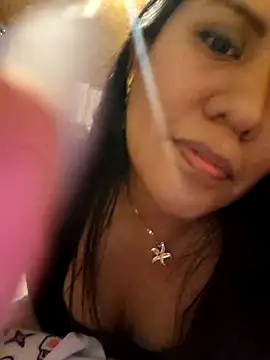 Snapshot of KasiaVenus_ chatting on 10-19-25, 05:30 KasiaVenus  online show from 10-19-25, 05:30