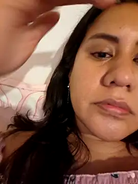 Snapshot of KasiaVenus_ chatting on 10-22-25, 01:50 KasiaVenus  online show from 10-22-25, 01:50