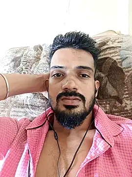 Snapshot of saggy1218 chatting on 11-03-25, 09:32 saggy1218 online show from 11-03-25, 09:32