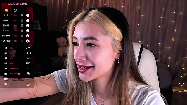 DarlaLike online show from 01-29-25, 06:22