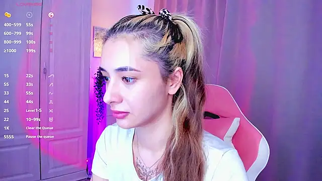 DarlaLike online show from 02-22-25, 05:23