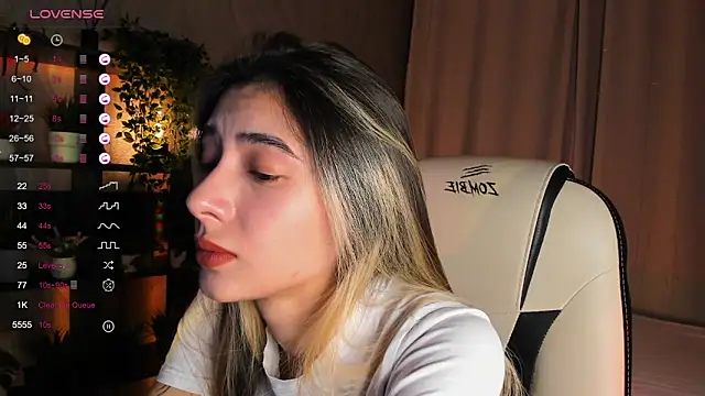 DarlaLike online show from 10-03-25, 04:09